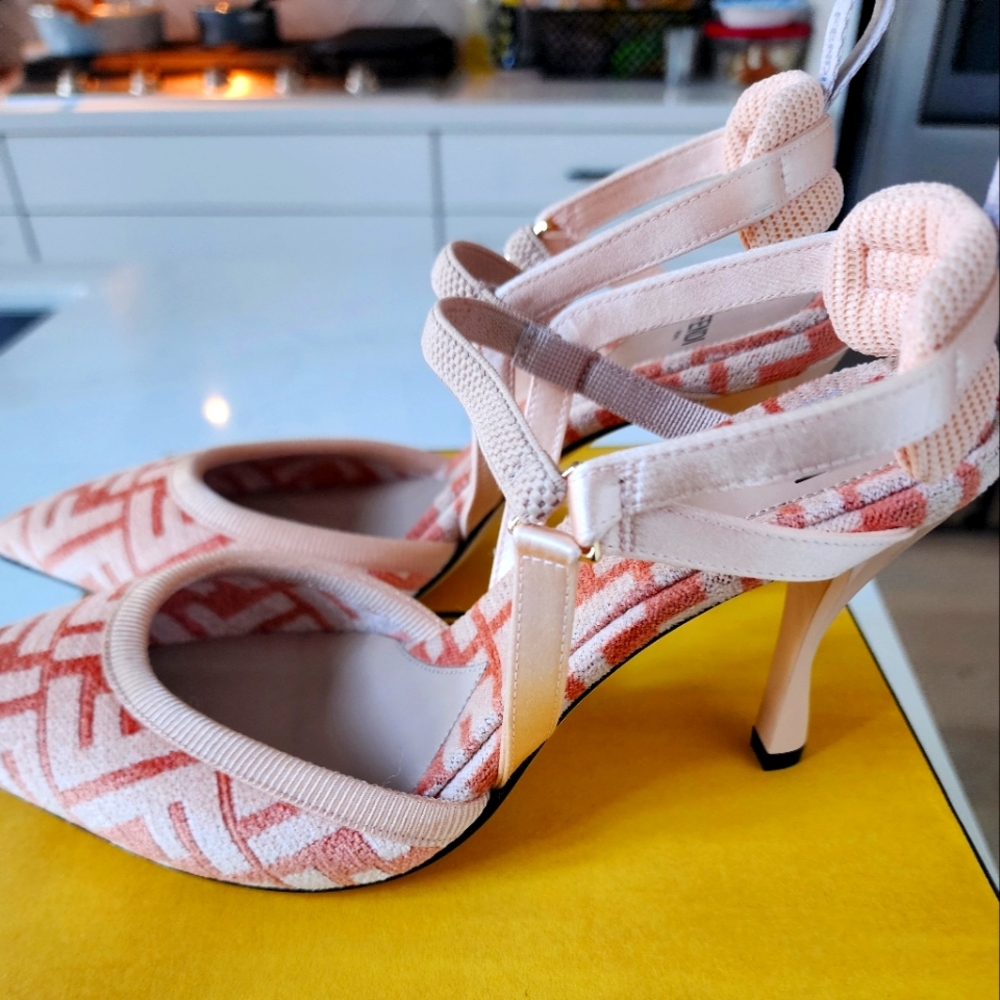 Fendi Colibri FF Slingback Heel size 38/8